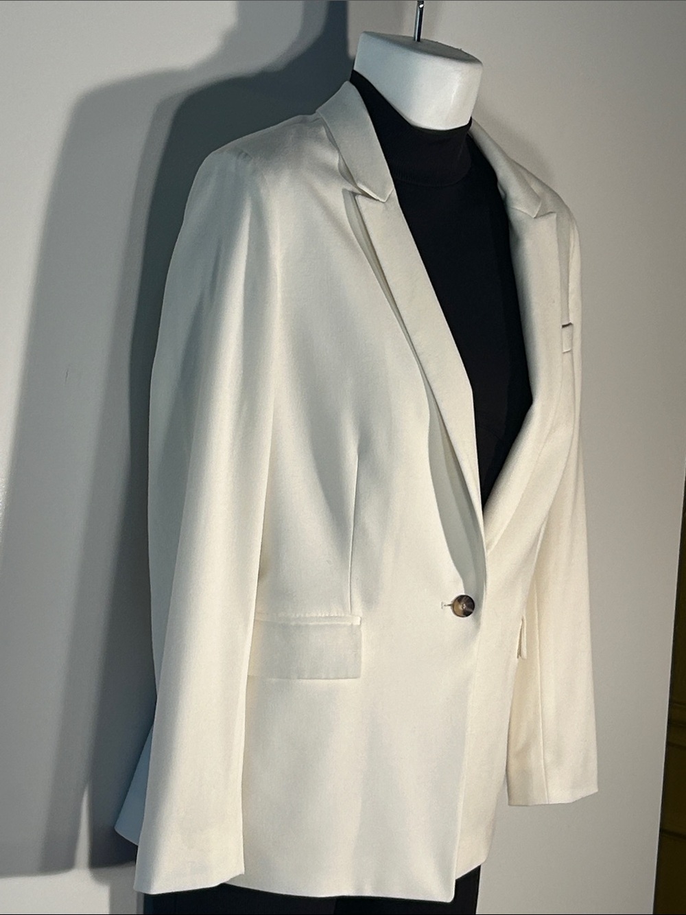Alex Marie Cream Blazer Academia Old Money Wardrobe Essential Career Dressy Chic
